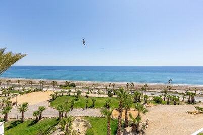 Holiday Home 'Duplex Jlc' with Sea View, Shared Pool and Air Conditioning