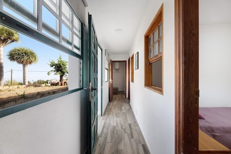 2 bedrooms, iron/ironing board, free WiFi, bed sheets. Holiday Home 'Casa Mimí' with Sea Views, Private Terrace and Garden