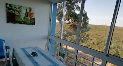 Ferienhaus "Brisamar" in Strandnähe mit privater Terrasse und WLAN
