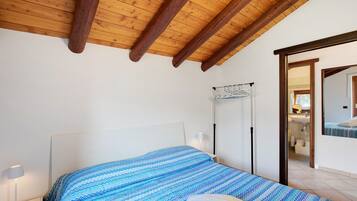 1 habitación, wifi gratis y ropa de cama