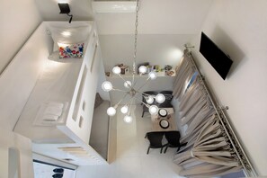 2 slaapkamers, een strijkplank/strijkijzer, gratis wifi, beddengoed