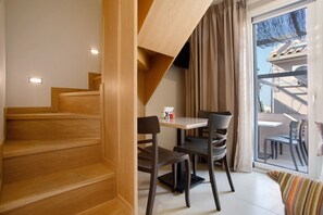 Dining - Studio Apartment "Casa Doppia 1" with Sea View, Balcony & Wi-Fi (Zakynthos)