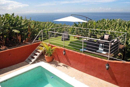Ferienhaus "Casa La Flamenca" mit Meerblick, privatem Pool und WLAN