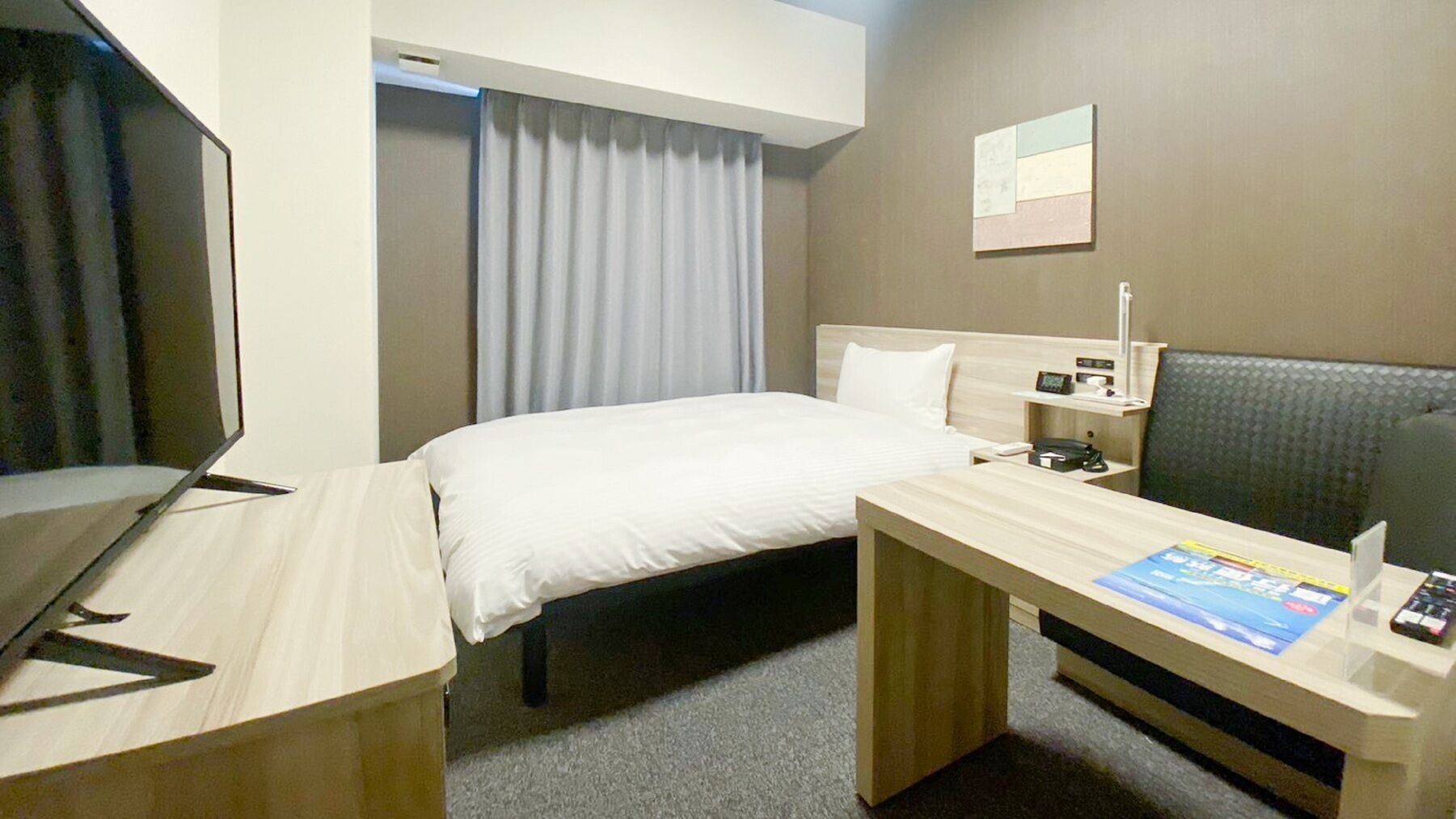 書桌、熨斗/熨衫板、免費 Wi-Fi、床單