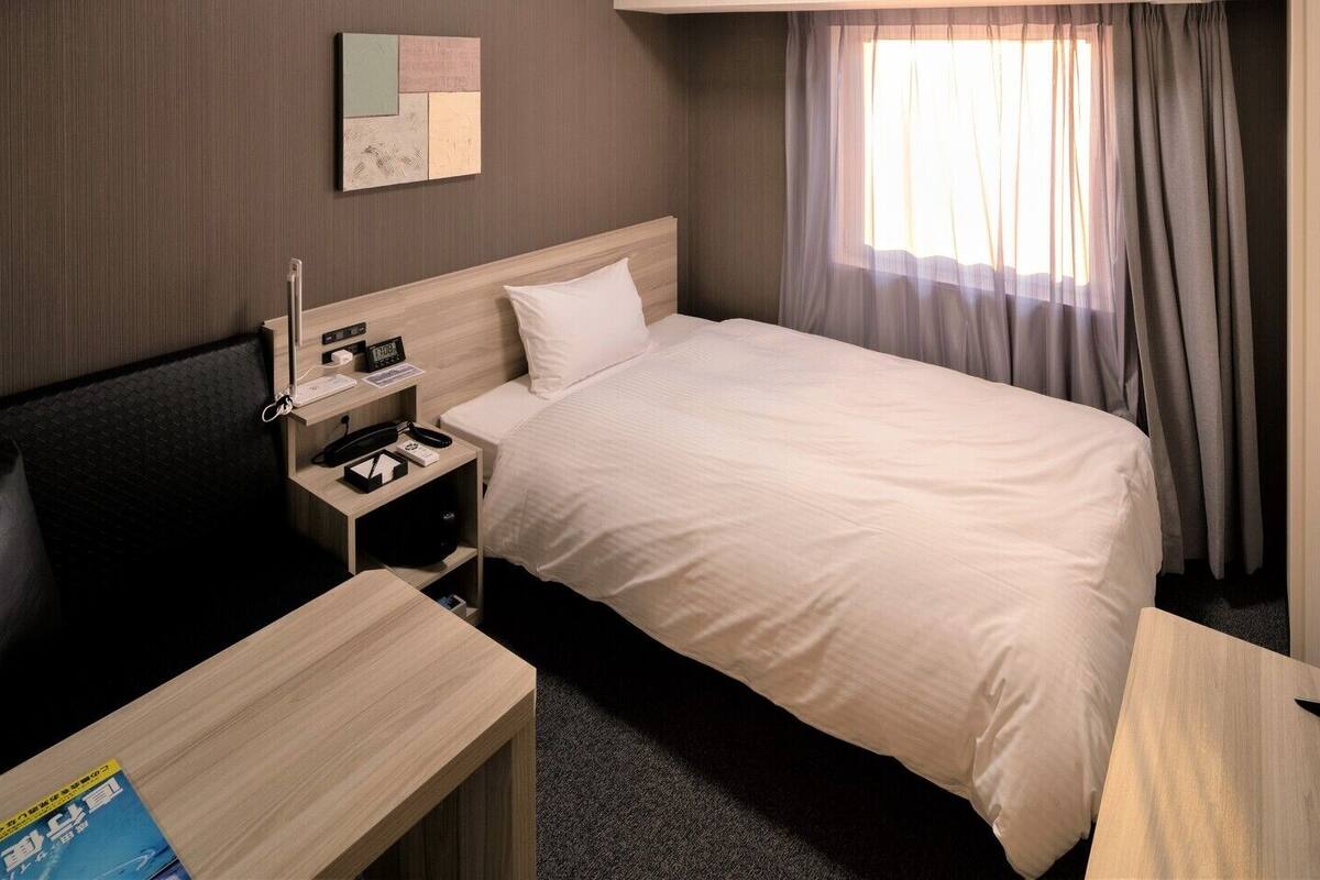 書桌、熨斗/熨衫板、免費 Wi-Fi、床單