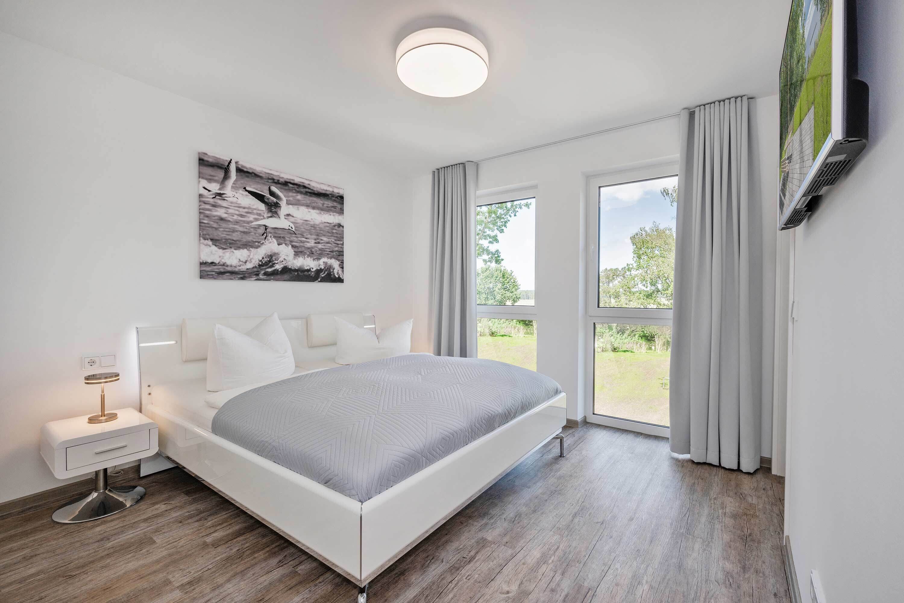 2 soverom, skrivebord, strykejern/-brett og wi-fi (inkludert)
