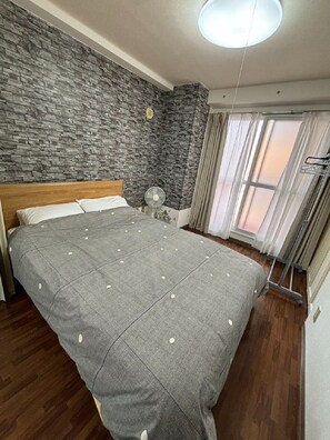 1 bedroom, desk, free WiFi, bed sheets - Room 303 1DK 1 double bed 1 futon 1 minute wal - Room 303 Royal Heights Kikusui Station / Sapporo Hokkaidō (Sapporo)