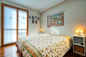 1 bedroom, iron/ironing board