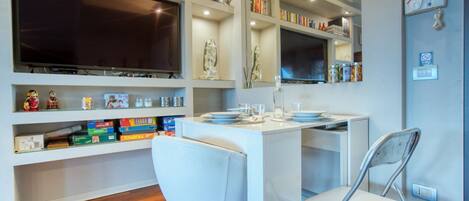 تناول الطعام