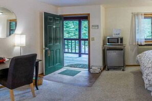 Unclassified image, 5 of 6, button - Lodge Room 7 at Green Springs Inn (Ashland)