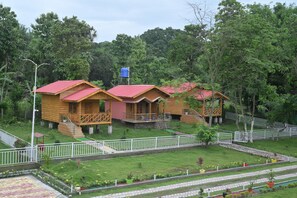 Exterior - De Aloha Resort (Tezpur)