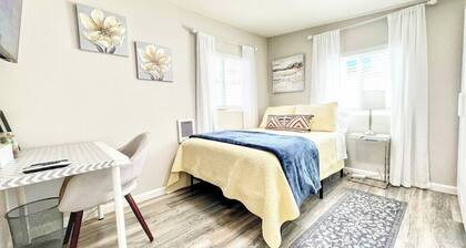 Tranquil & Bright - Normal Heights Delight