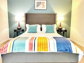 1 habitación, tabla de planchar con plancha y wifi gratis 