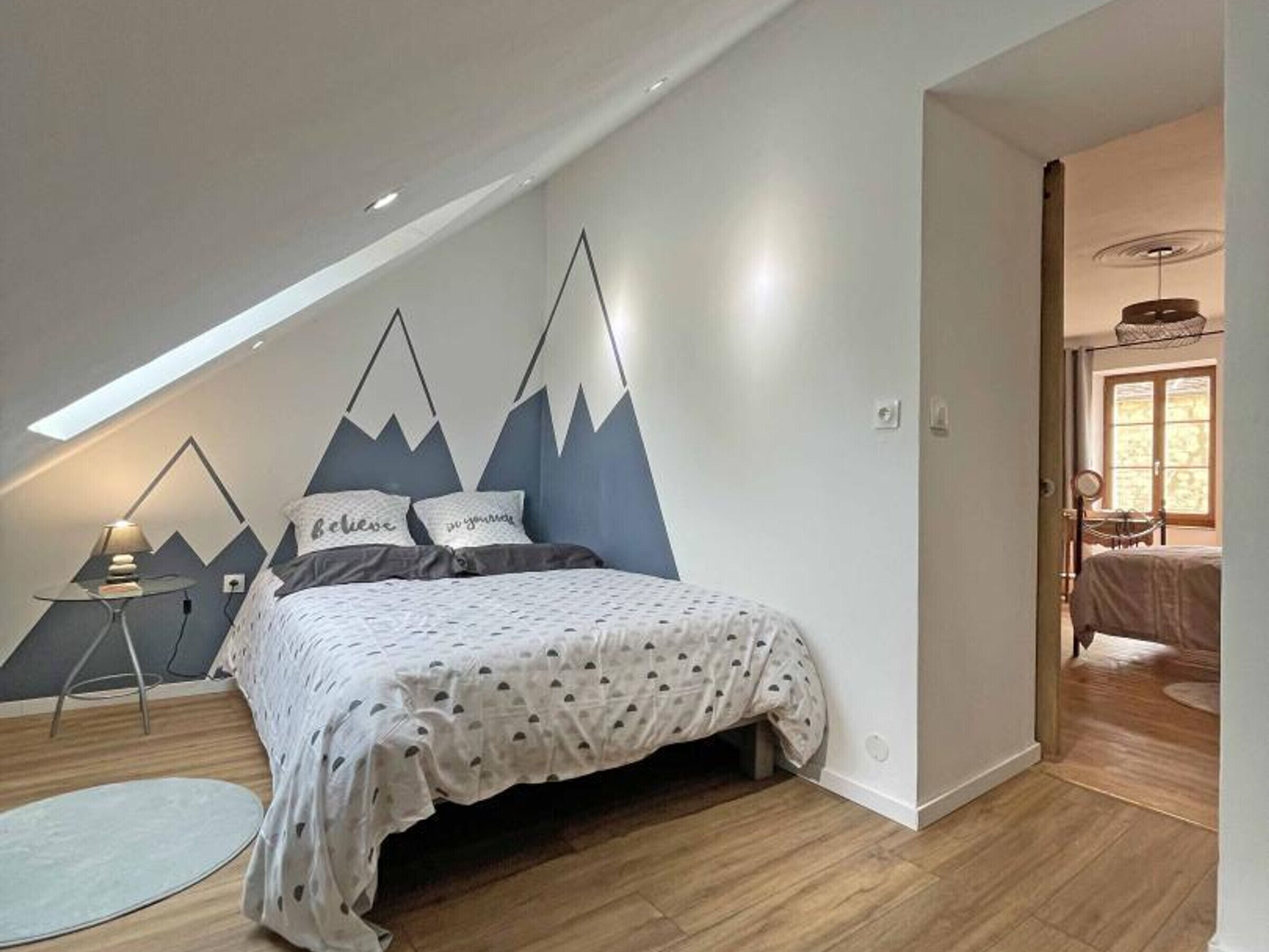 2 bedrooms, free WiFi