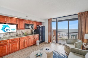 Bright Living Space with Relaxing Views 🌊
 - New Remodeled Oceanfront, Beach Cove  Direct Views (North Myrtle Beach)
