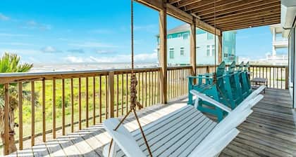Absolutely Stunning Oceanfront - Inside & Out!