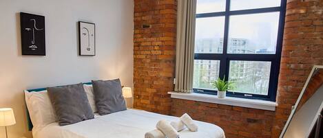 1 bedroom, iron/ironing board, WiFi