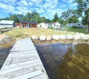 Property grounds - Tiny home, Horseshoe Lake! (Six Lakes)