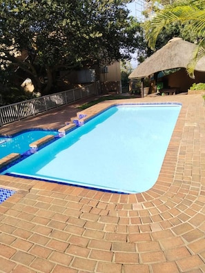 Outdoor pool - 21 Camarque (eMdloti)