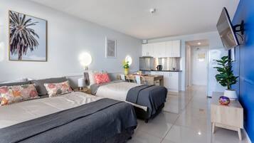 Iron/ironing board, free WiFi, bed sheets