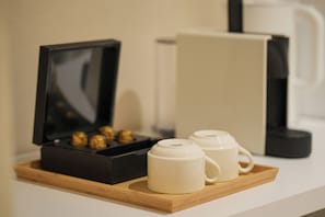 Chambre Double Standard, 1 chambre | Literie de qualité supérieure, minibar, coffres-forts dans les chambres