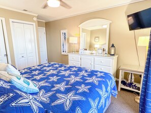 3 bedrooms, internet, bed sheets - Experience Tilghman Beach and Racquet Club Unit 322! Oceanfront, Pools, Tennis, Close to Main Street! (North Myrtle Beach)