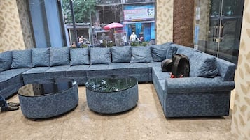 Premium Room | Bilik Mandi | Pancuran mandi, hulu semburan mandi hujan, tuala disediakan