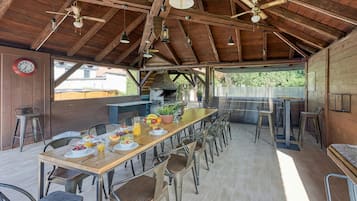 Family House, Multiple Bedrooms (Wellness Estate Hedonia Near) | Outdoor dining