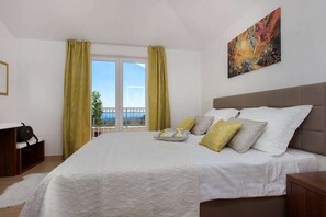 4 chambres, bureau, fer et planche Ă repasser, Wi-Fi gratuit