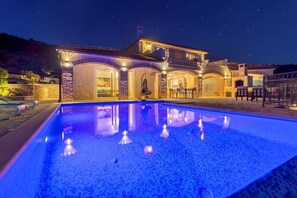 Una piscina riscaldata