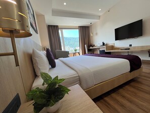 Business kamer | Een bureau, geluiddichte muren, gratis wifi, beddengoed