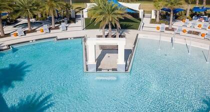 Experience Hollywood Glamour for 30 Guest Stars! Mega Vacation Mansion!