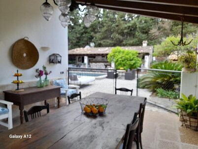 Exquisite Family Villa With Pool, Wifi, SAT TV, and Enchanting Outdoor Garden