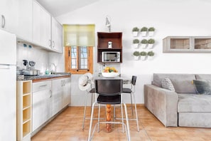 Private kitchen - Bungalow Arcos 77 (San Bartolomé de Tirajana)