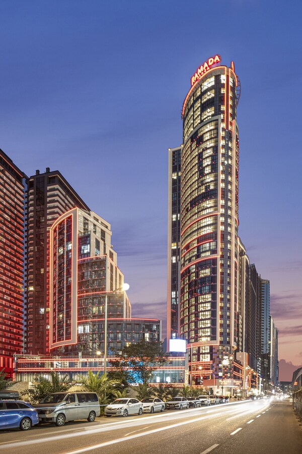 Ramada Plaza By Wyndham Batumi - Batumi