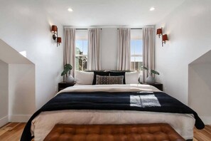 5 chambres, fer et planche à repasser, lit parapluie, Wi-Fi gratuit