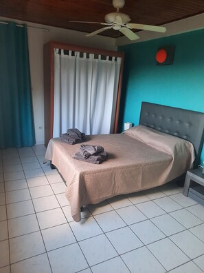 2 bedrooms, iron/ironing board, travel crib, free WiFi
