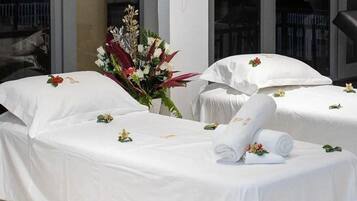 Kroppsbehandlingar, djupmassage, sportmassage och kroppsskrubb