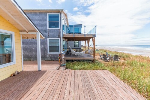Oceanfront Beach Bungalow is the Perfect Getaway and Incredible Views