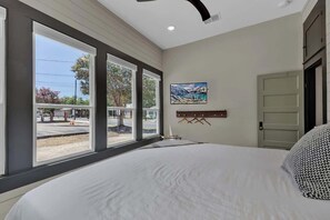 3 habitaciones, tabla de planchar con plancha y wifi gratis 