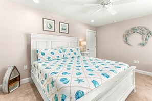 3 bedrooms, iron/ironing board, Internet, bed sheets