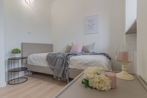 2 chambres, fer et planche Ă repasser, Wi-Fi gratuit, draps fournis