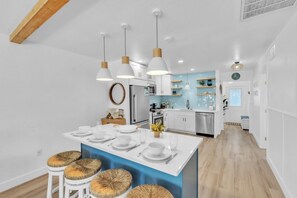Villa - 2 sovrum | Eget kök | Kylskåp, kaffe- och tebryggare och brödrost
