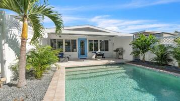 Villa, 2 Bedrooms | Kolam renang