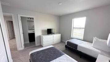 House, 6 Bedrooms | 6 bedrooms, free WiFi