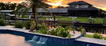 Awesome Location with Dock, Pool, Bicycles & Kayaks by RedAwning