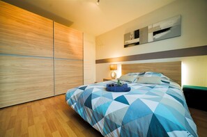 3 chambres, lit parapluie, Wi-Fi gratuit, draps fournis