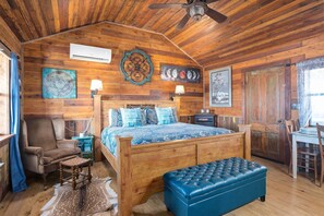 Cabin, 1 Bedroom | 1 bedroom, iron/ironing board, free WiFi