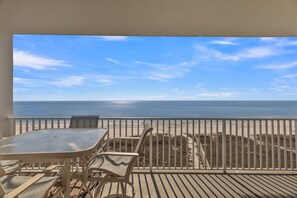 Property grounds - Stunning Oceanfront Condo With Resort Amenities 3 Bedroom Condo by RedAwning (Orange Beach)