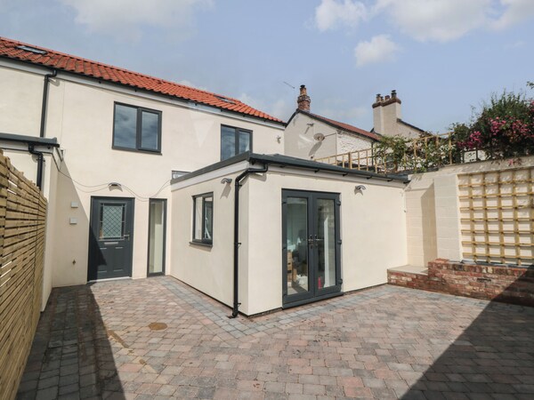 2 Staveley Cottages - Yorkshire